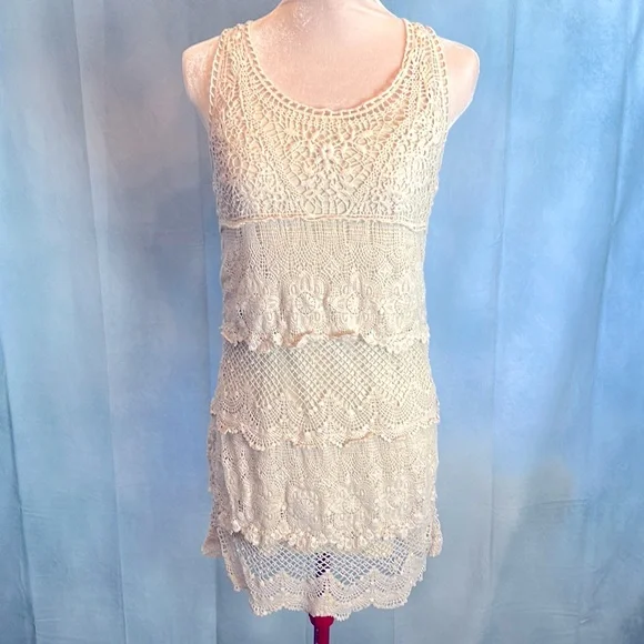 lilac lace dress with sleeves Trendy, Chic Women's Clothing Boutique Lavish Lavender Dress for Women, Mauve Color, 90% Nylon and 10% Spandex Fabric Lane 201